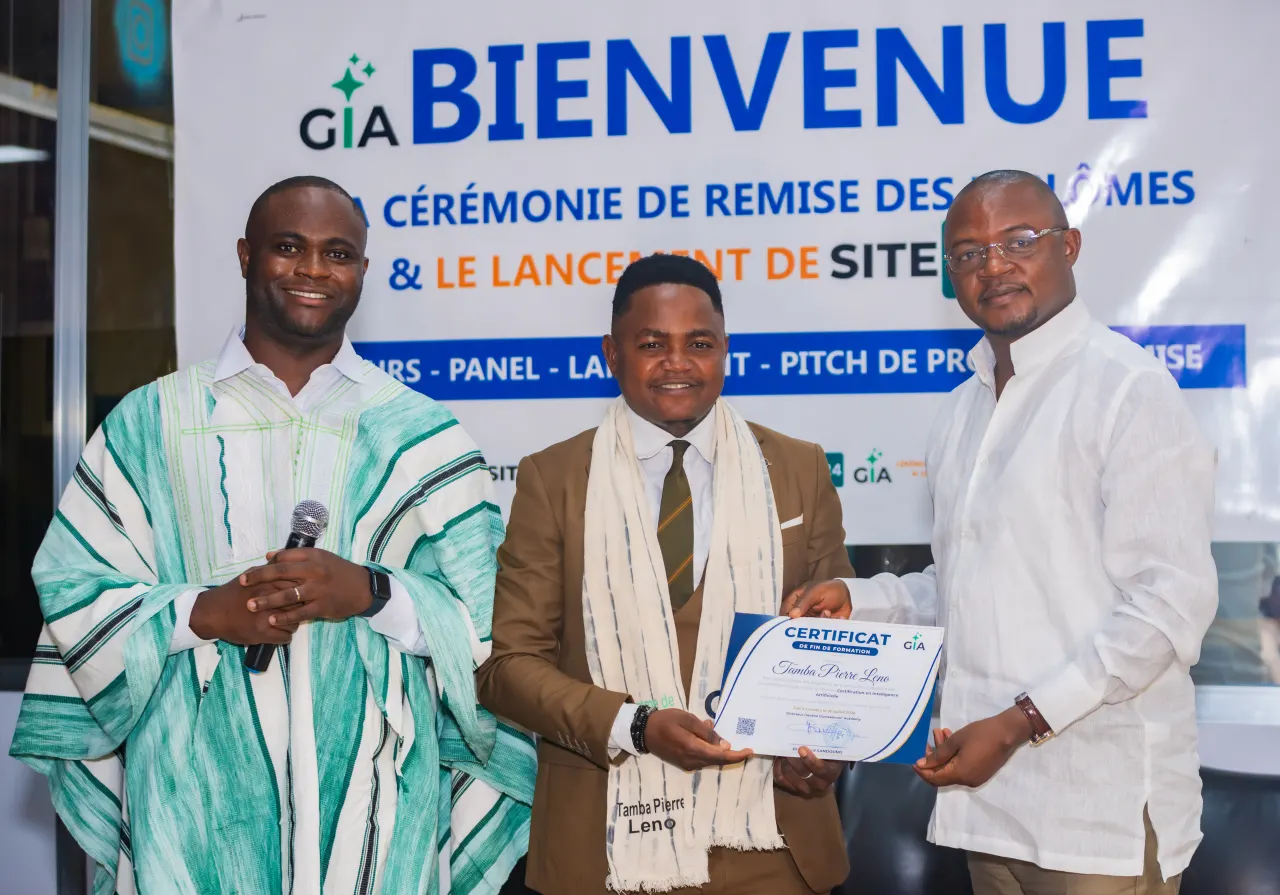Remise des diplômes de la première promotion : 43 lauréats célébrés et la plateforme SITE224 officiellement lancée — photo 1