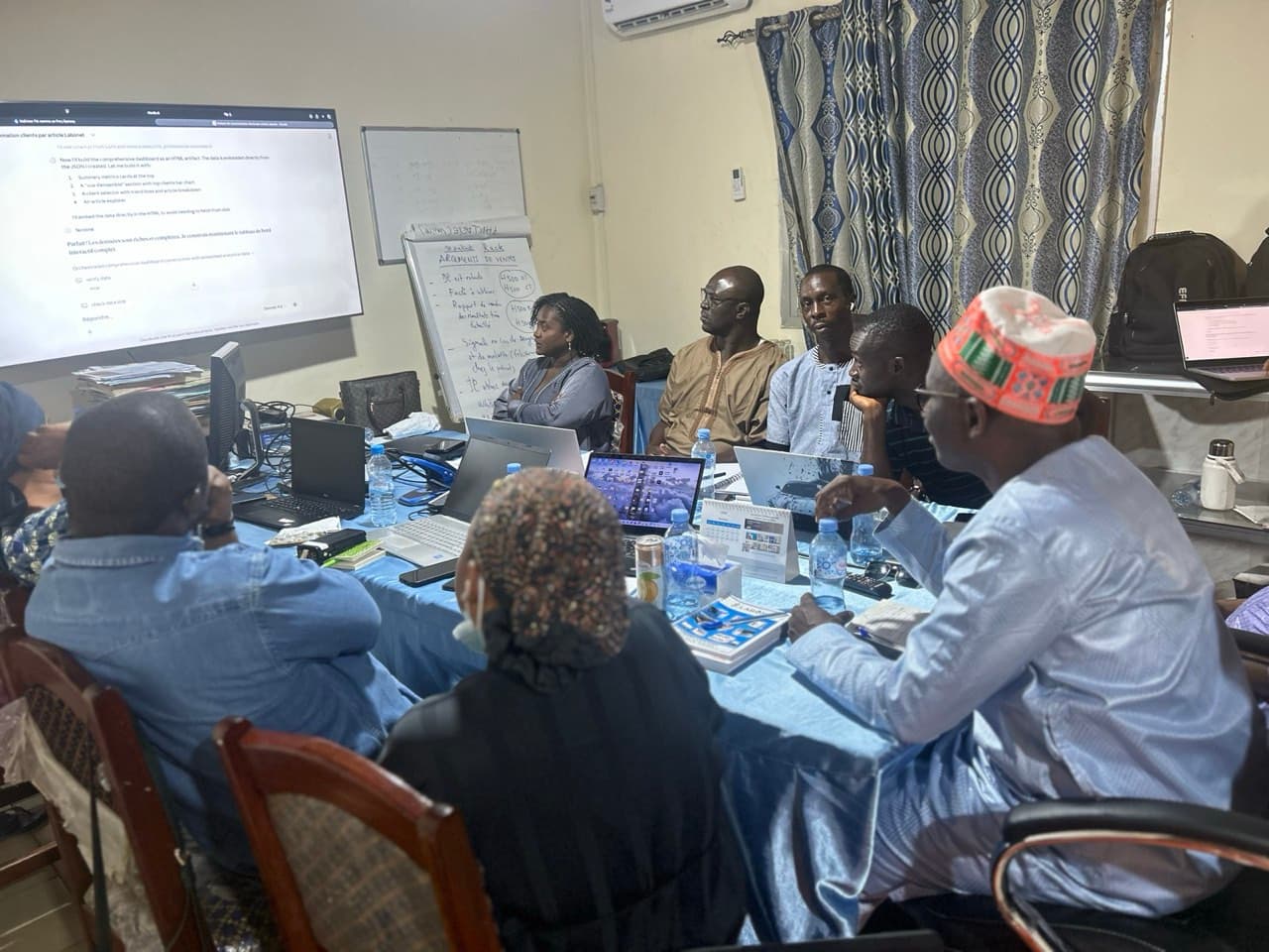 Formation IA des équipes de LaboNet par GuineeInnov' Academy