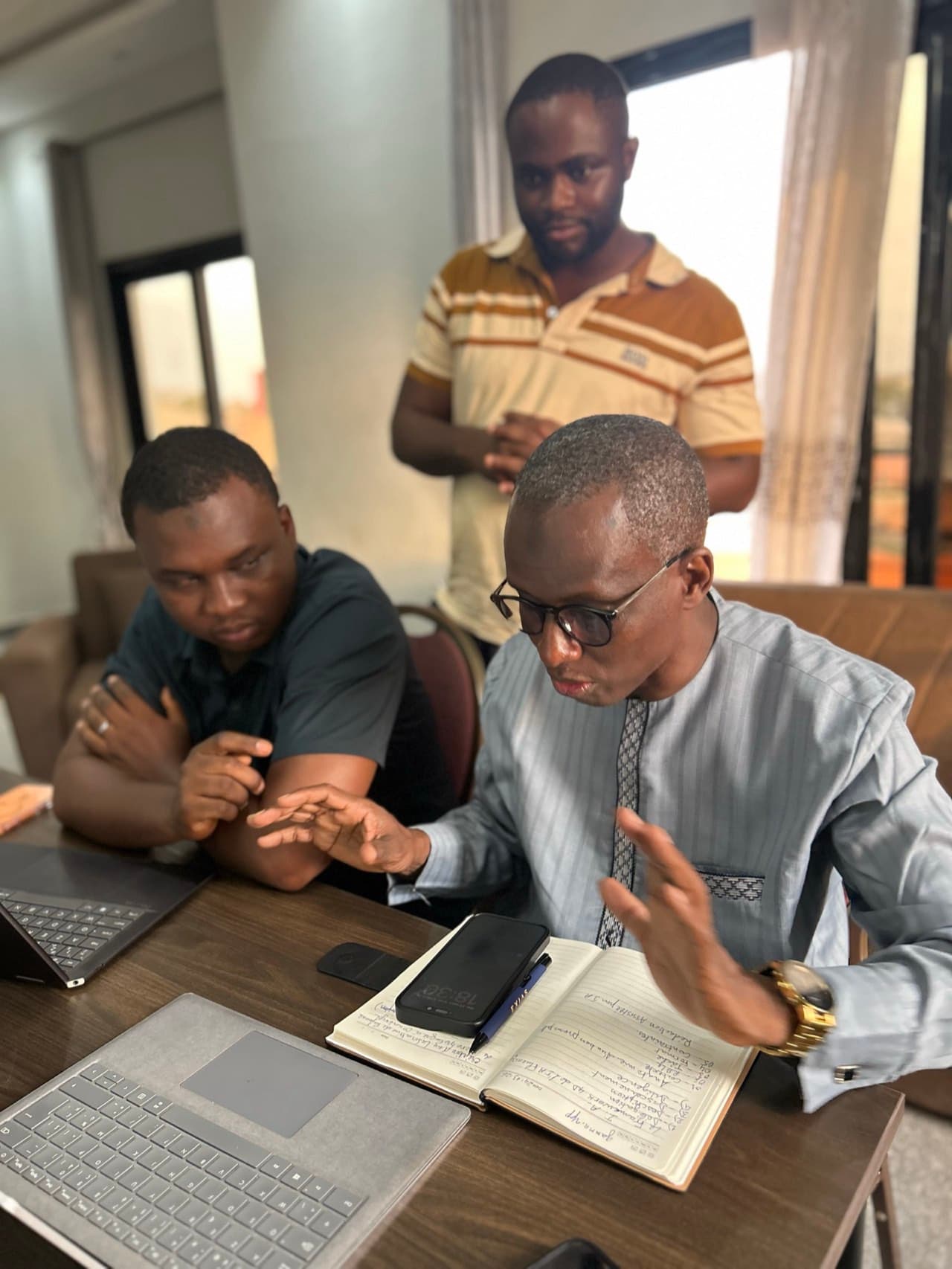 Séance de suivi individuel IA chez GuineeInnov' Academy à Conakry